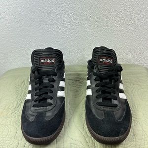 Adidas sambas Size 7